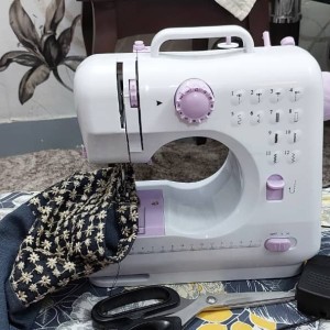 مینی چرخ خیاطی برقی مدل SM-505A