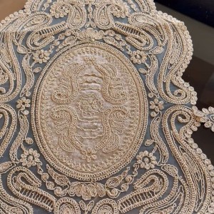 رومیزی سه تکه طرح لاله