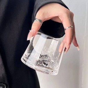لیوان مدل کوه یخ برند Deli glass