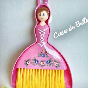 جارو و خاک انداز صورتی