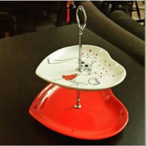 شیرینی خوری طرح لاو