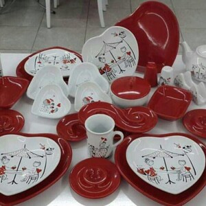 سرویس شش نفره غذاخوری یا صبحانه خوری 37 پارچه