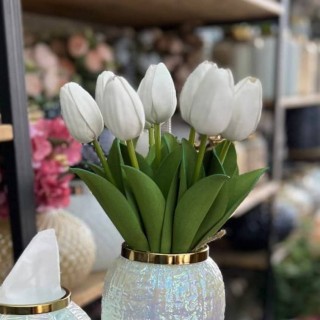 دسته گل لاله لمسی 8عددی