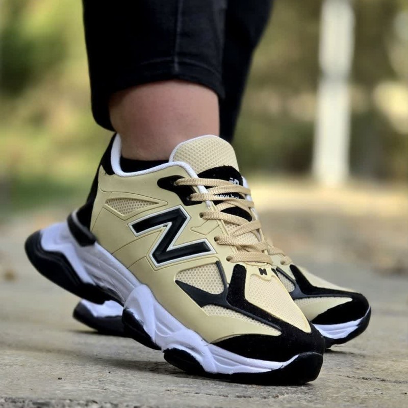 فروش ویژه کفش کتونی اسپرت زنانه دخترانه مدل نیوبالانس 9060 پاخور سبک و راحت  رنگ کرم مشکی با ارسال رایگان