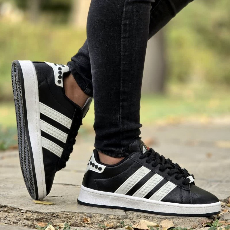 فروش خاص کفش کتونی اسپرت ونس مردانه پسرانه مدل  lego مدلی  شیک و خاص  رنگ مشکی سفید با ارسال رایگان