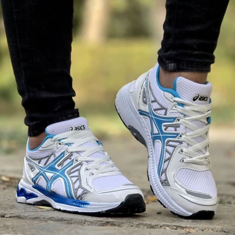 فروش بینظیر کفش اسپرت  مردانه و پسرانه مدل اسیکس جدید و فوق العاده زیبا رنگ  سفید ابی طوسی ارسال رایگان