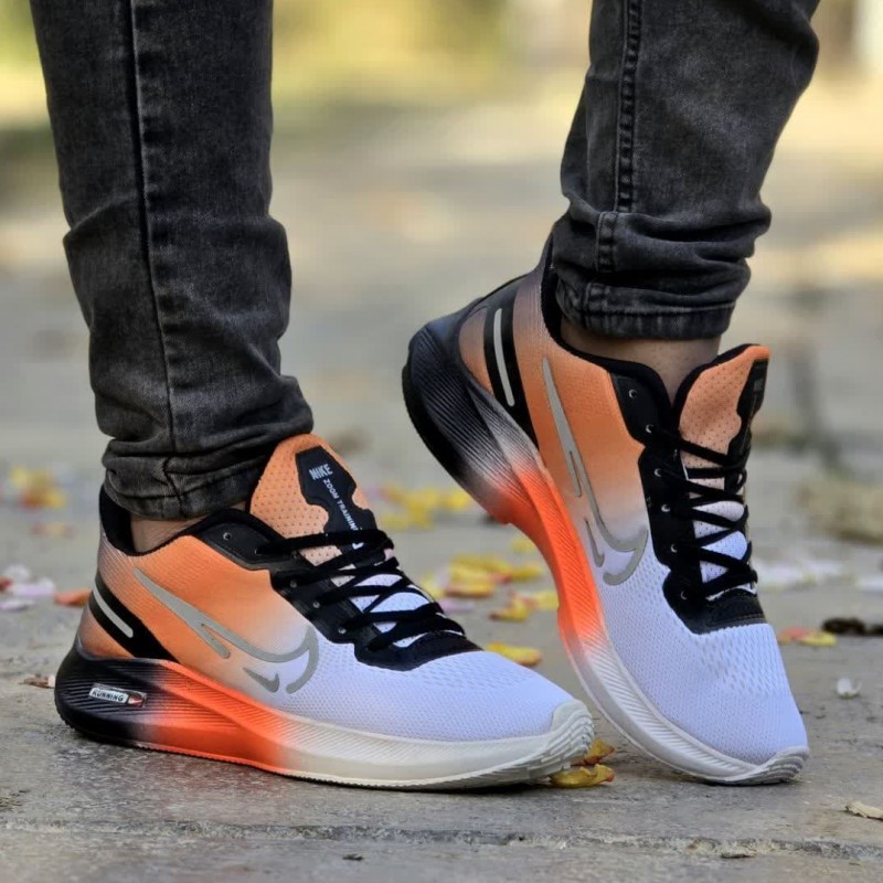فروش ویژه  کفش کتونی اسپرت مردانه و پسرانه مدل نایک اسپیسر زیره ترکیبی رنگ سفید نارنجی مدرن و جدید بااراسال رایگان