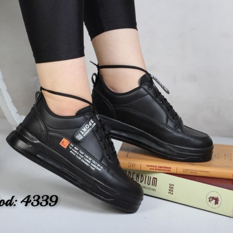 تخفیف ویژه کفش  کتونی اسپرت  ونس دخترانه و زنانه رنگ مشکی مدل شاهین  یه مدل خاص و زیبا  با ارسال رایگان