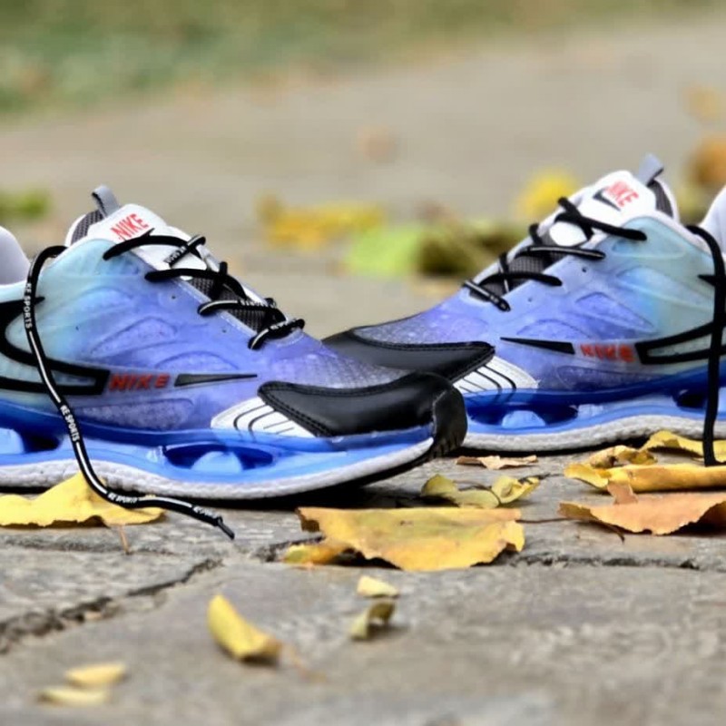 فروش ویژه کفش اسپرت  مردانه پسرانه  مدل نایک زیره کپسولی شیک و فوق العاده راحت رنگ آبی مشکی  با ارسال  رایگان