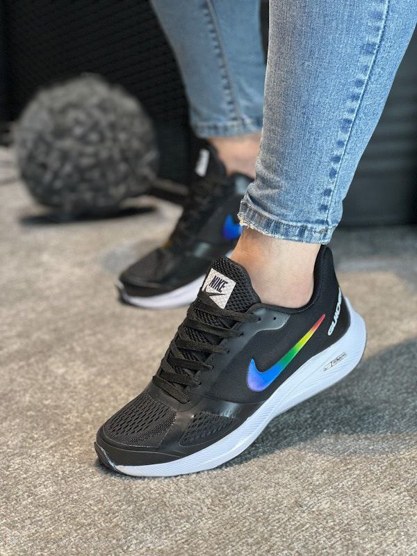 حراج واقعی این هفته کفش کتونی اسپرت مردانه و پسرانه مدل نایک رنگ مشکی نایک هولوگرامی  مناسب برای کار های روزمره با ارسال رایگان