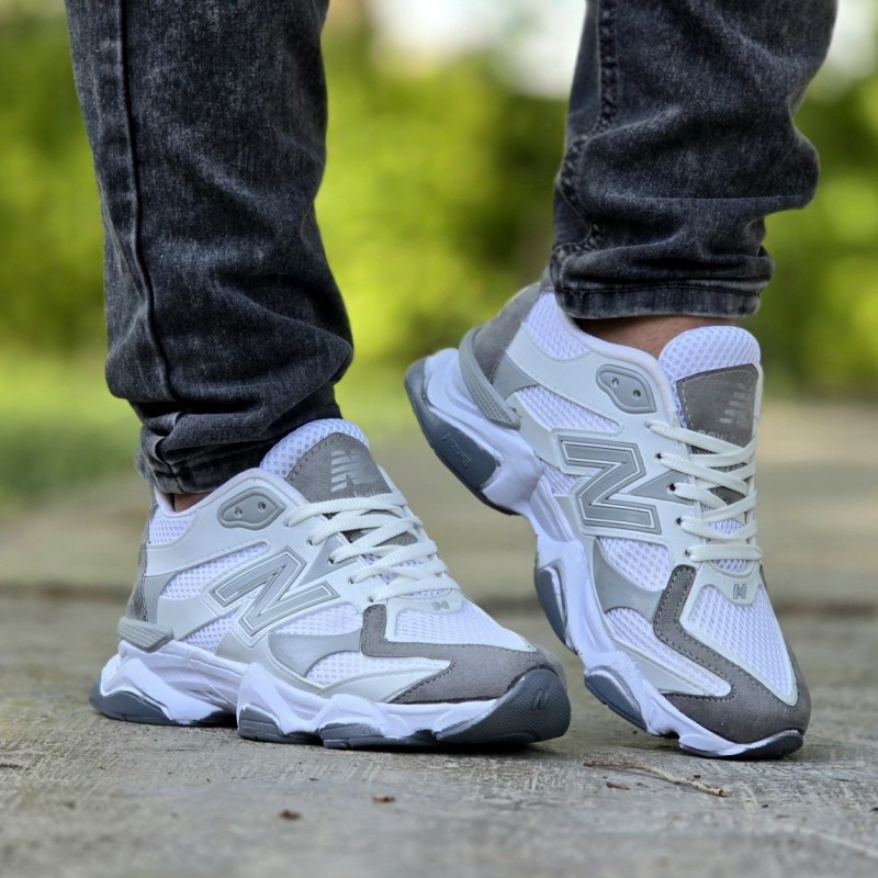 فروش باورنکردنی کفش کتونی اسپرت مردانه و پسرانه مدل نیوبالانس رنگ سفید طوسی کیفیت عالی و  زیبا با ارسال رایگان