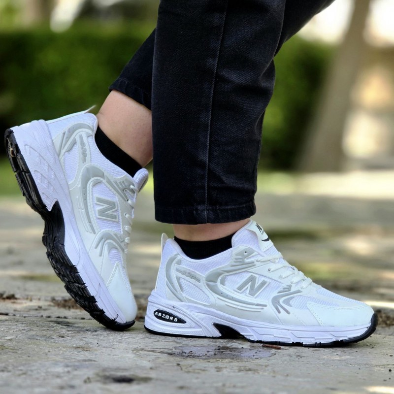 فروش بی نظیر کفش کتونی اسپرت زنانه دخترانه مدل نیوبالانس 530 جذاب و بادوام رنگ سفید طوسی با ارسال رایگان