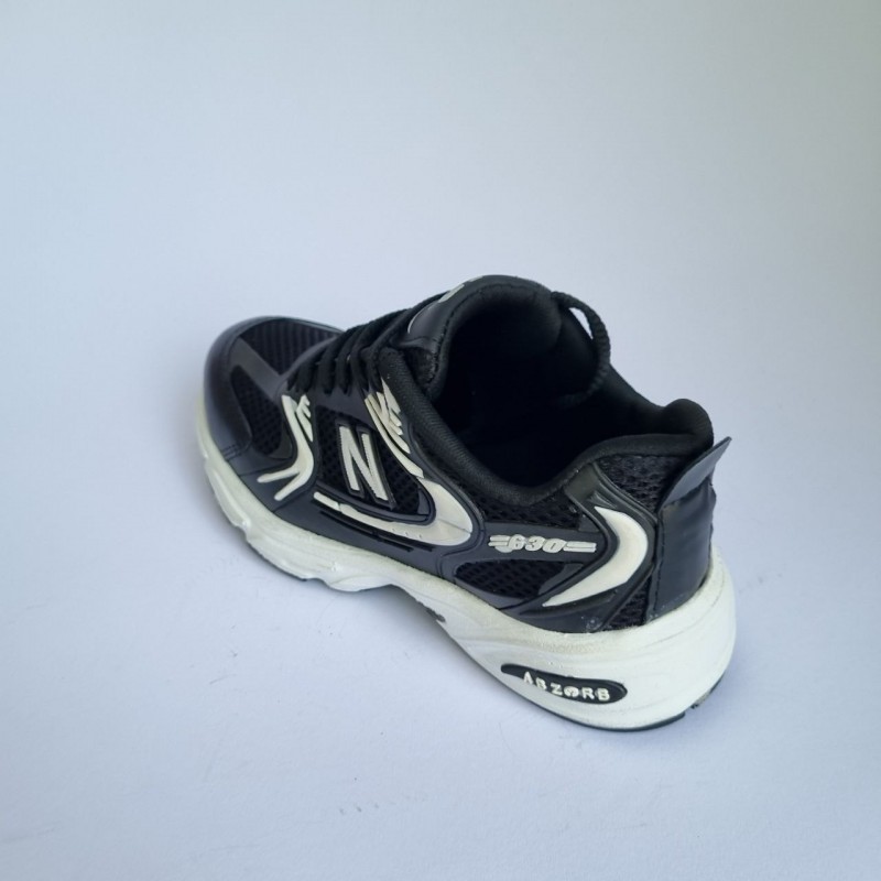 حراج  کفش اسپرت زنانه دخترانه مدل نیوبالانس بسیار سبک و راحت رنگ مشکی سفید  باارسال رایگان