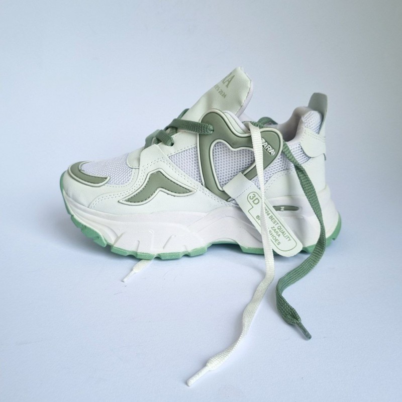 حراج کفش کتونی اسپرت زنانه و دخترانه  قلبی مدل زارا zara  سبک و راحت رنگ سفید سبز  با ارسال رایگان