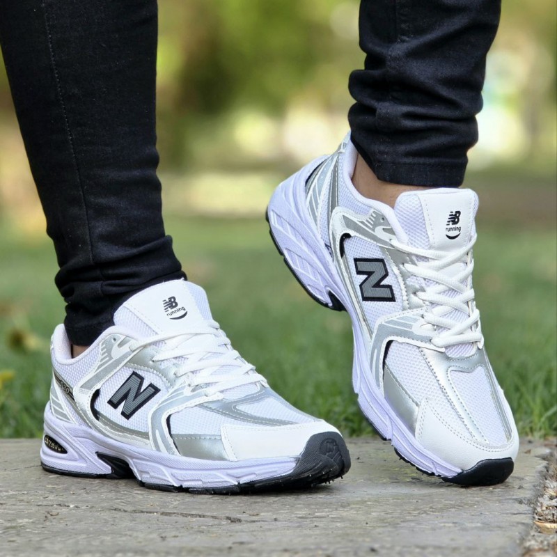 فروش واقعی  کفش ست اسپرت مردانه زنانه مدل نیوبالانس 530 زیبا وباکلاس رنگ  سفید طوسی با ارسال رایگان