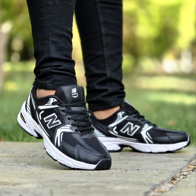 حراج فوق العاده  کفش ست اسپرت مردانه زنانه مدل نیوبالانس 530 خاص و جدید رنگ مشکی سفید با ارسال رایگان