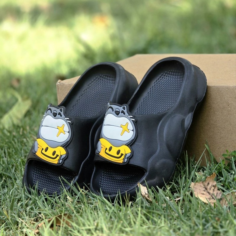 تخفیف دل ربا  صندل دمپایی بچگانه کرومی عروسکی سبک وزن و زیبا رنگ مشکی با ارسال رایگان