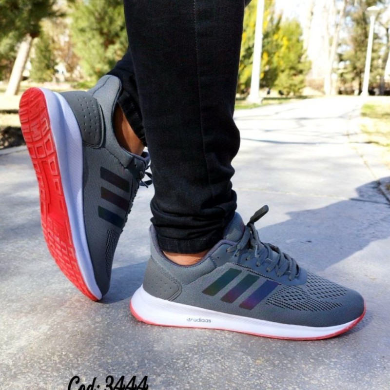 کفش اسپرت  کتونی مردانه مدل ادیداس اسپیسر پاها توش بو نمیگیره طوسی تیره  3444   با ارسال رایگان