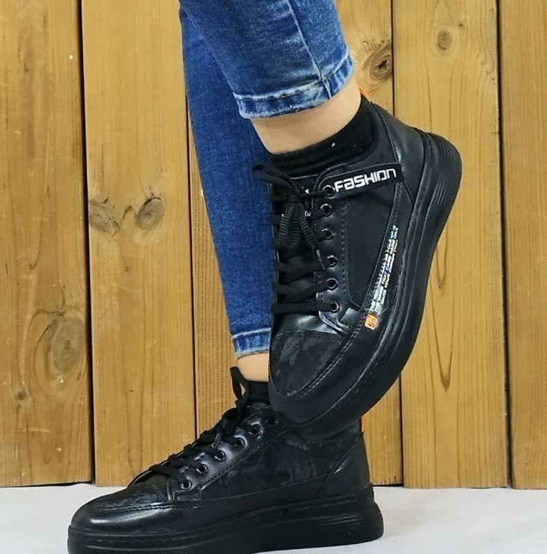 فروش ویژه کفش کتونی  اسپرت زنانه و دخترانه زیره پیو مدل پتینه دار مشکی تمام با ارسال رایگان کد4480