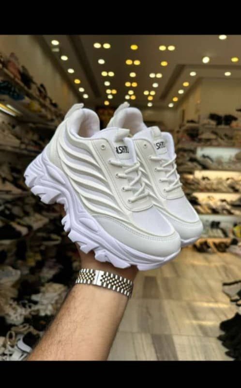 خاص ترین کفش اسپرت زنانه دخترانه مدل یاموتا 3 شیک و جذاب با ارسال رایگان