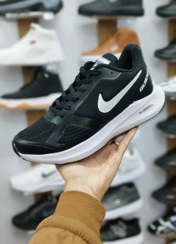 کفش مردانه پسرانه کتونی اسپرت مدل نایک اسپیسر مشکی نایک سفید با پاخور فوق العاده جذاب بااراسال رایگان