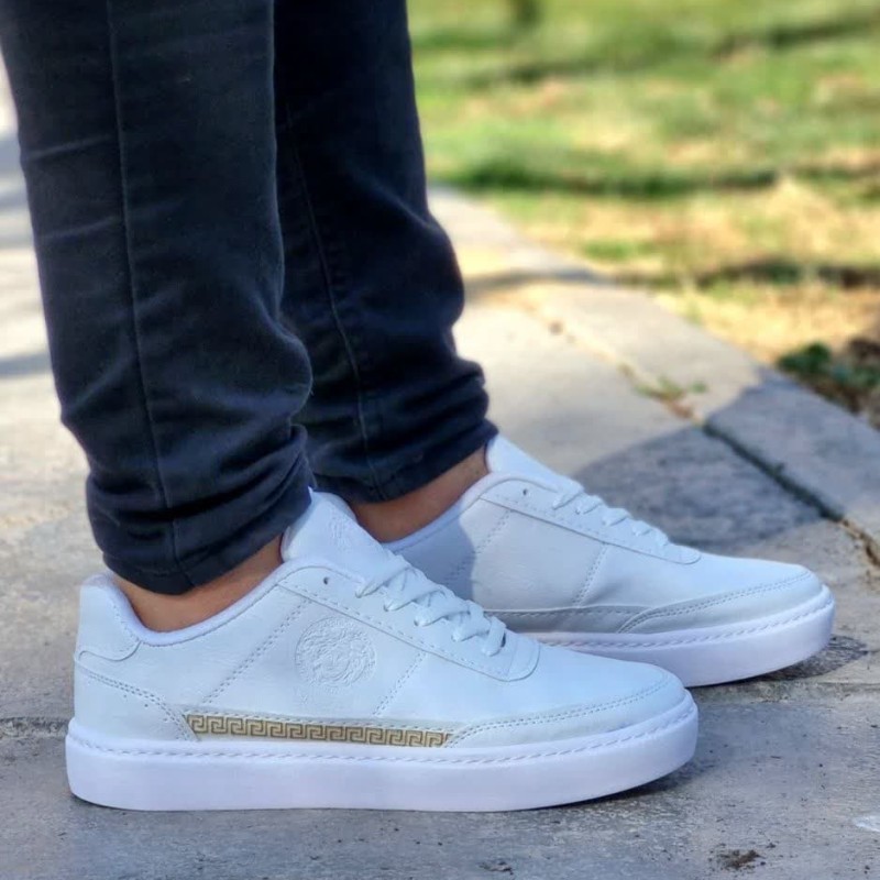 کفش  ونس شبرنگ مدل پیشنهادی  جذابمون  مدل  ورساچه پسرانه و مردانه سفید تمام ارسال رایگان