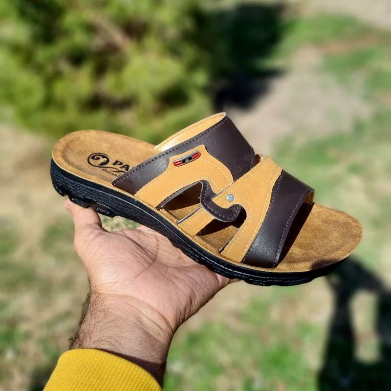 حراج دمپایی صندل مردانه پسرانه  تزریق مستقیم  طبی مدل کلارک مشکی خردلی با ارسال رایگان