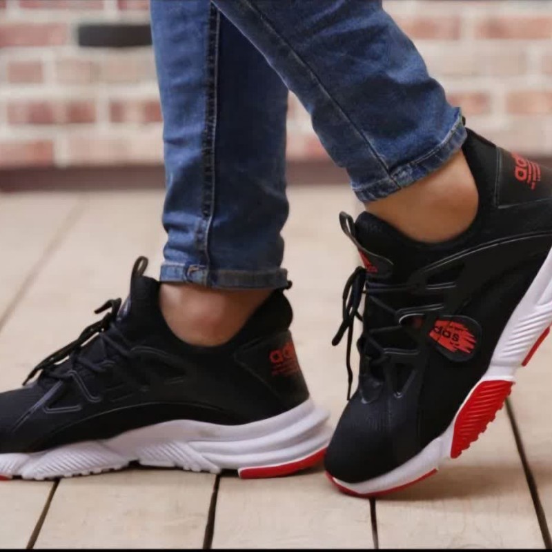 فروش ویژه کفش کتونی اسپرت مردانه   شیک و به روز مشکی قرمز بااراسال رایگان