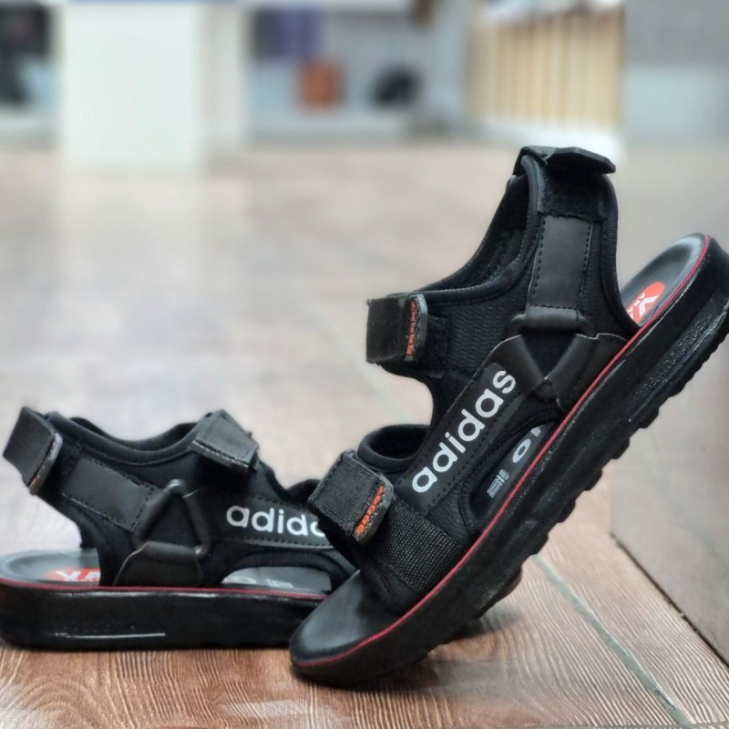 حراج فوق العاده صندل تابستانه بچگانه پسرانه چسبی مدل ادیداس مشکی قرمز  با ارسال رایگان