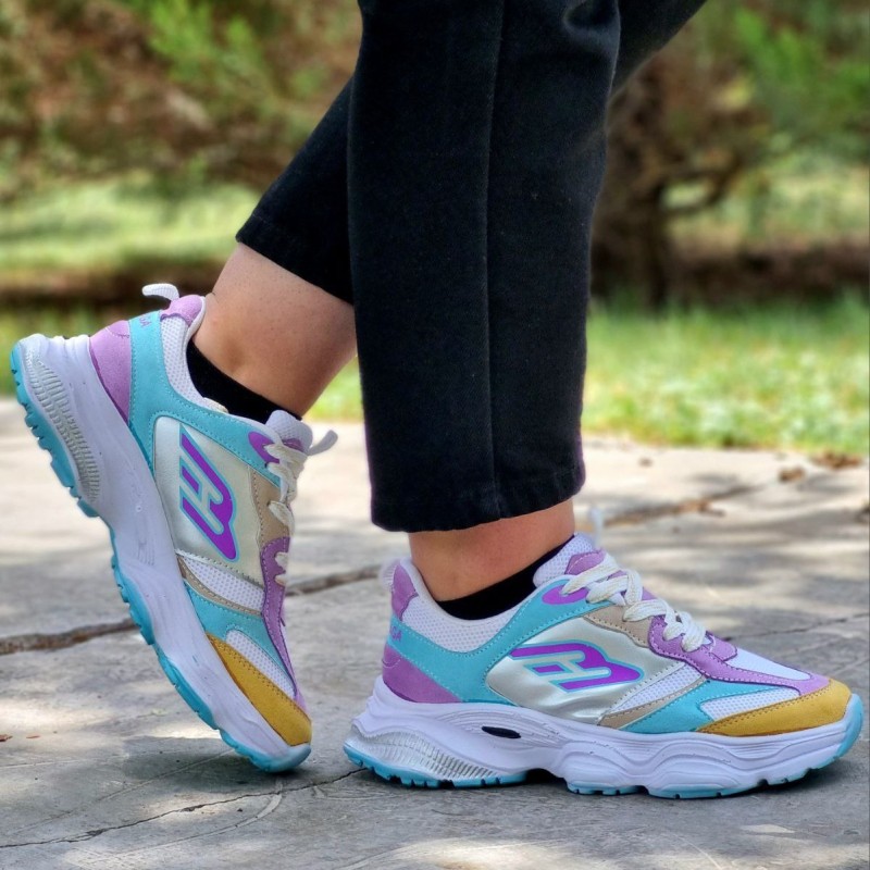 حراج ویژه کفش کتونی اسپرت دخترانه و زنانه مدل بالنسیاگا Balenciaga ترند و پرفروش آبی بنفش با ارسال رایگان