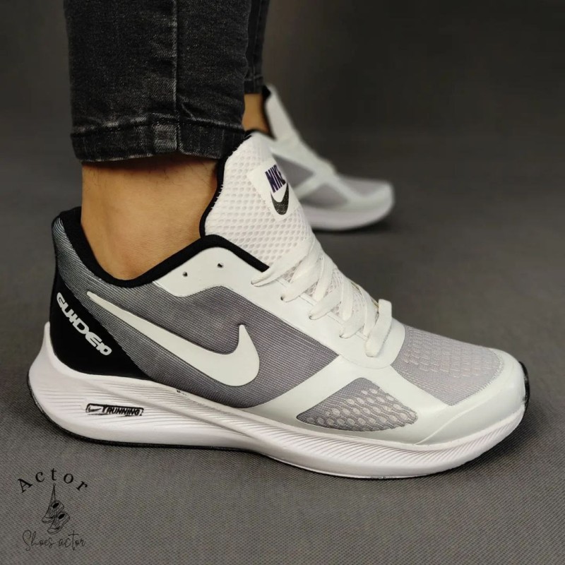 حراج باورنکردنی  کفش کتونی اسپرت مردانه و پسرانه مدل نایک اسپیسر زیره طبی رنگ سفید طوسی فوق العاده  زیبا و جدید   بااراسال رایگان