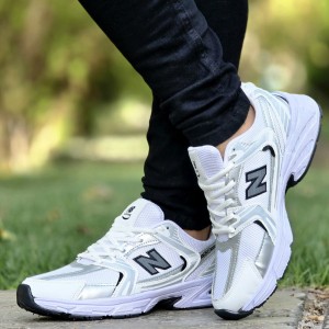 حراج خاص کفش ست اسپرت مردانه زنانه مدل نیوبالانس 530 شیک و سبک رنگ سفید مشکی با ارسال رایگان