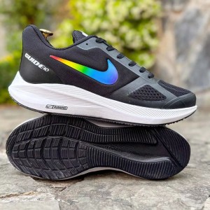 تخفیف ویژه کفش کتونی اسپرت مردانه و پسرانه مدل نایک اسپیسر رنگ مشکی زیره سفید  متفاوت و بی نظیر  با ارسال رایگان