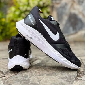 تخفیف ویژه کفش کتونی اسپرت مردانه و پسرانه مدل نایک اسپیسر رنگ مشکی زیره سفید  متفاوت و بی نظیر  با ارسال رایگان