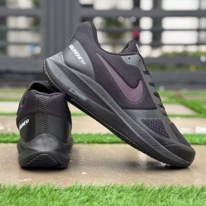 تخفیف واقعی کفش کتونی اسپرت مردانه و پسرانه مدل نایک اسپیسر رنگ مشکی تمام شیک و بادوام  با ارسال رایگان