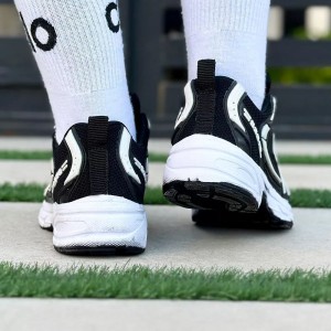 فروش شگفت اور کفش ست اسپرت مردانه زنانه مدل نیوبالانس 530 سبک وزن و بی نقص رنگ مشکی سفید  با ارسال رایگان