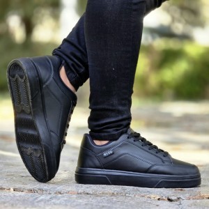 تخفیف  واقعی کفش کتونی اسپرت  ونس مردانه مدل اکو (Ecco) شیک و بادوام رنگ مشکی تمام  با ارسال رایگان