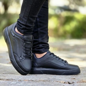 تخفیف بی نظیرکفش کتونی اسپرت  ونس مردانه مدل اکو (Ecco)خاص و مدرن رنگ مشکی زیره سفید با ارسال رایگان