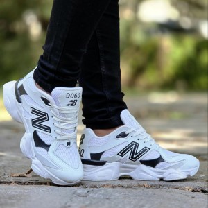 حرااااااجی کفش کتونی اسپرت مردانه و پسرانه مدل نیوبالانس 9060 شیک و به روز رنگ سفید سبز با ارسال رایگان
