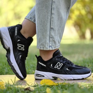 فروش استثنایی کفش اسپرت زنانه مردانه مدل نیوبالانس 530  شیک و راحت رنگ مشکی سفید  با ارسال رایگان