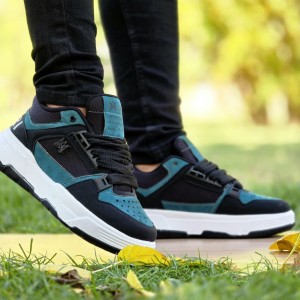 فروش عالی کفش کتونی اسپرت  Amiri (امیری) مردانه پسرانه خاص و شیک رنگ سفید طوسی  با ارسال رایگان