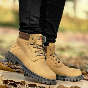 حراج فوق العاده کفش  نیم بوت مردانه و پسرانه الهام‌گرفته از مدل محبوب Nike V2K با کیفیتی عالی رنگ سفیدسرمه ای  با ارسال رایگان