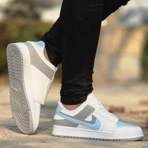 فروش فوق العاده کفش کتونی اسپرت مردانه و پسرانه مدل جردن دونایک (Nike Jordan)  بسیار بادوام رنگ سفید آبی طوسی با ارسال رایگان
