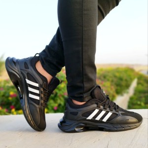 حراج باورنکردنی کفش کتونی اسپرت مردانه و پسرانه ادیداس کپسولی زیره پیو رنگ مشکی خط سفید خوش پا و زیبا بااراسال رایگان3478