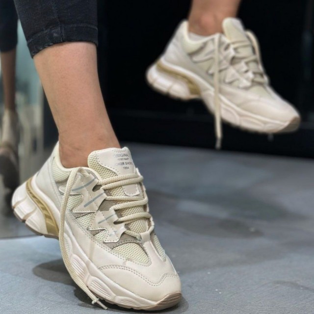 فروش فوق العاده کفش اسپرت زنانه دخترانه  مدل بالنسیاگا Balenciagaخوش پا و راحت رنگ کرمی ارسال رایگان