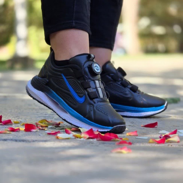 فروش ویژه کفش کتونی اسپرت  زنانه و دخترانه مدل پمپی میانه جذاب و خوش پا رنگ مشکی ابی  باارسال رایگان کد 4542