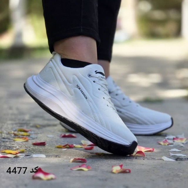 فروش ویژه کفش کتونی اسپرت زنانه دخترانه مدل فشیون  خاص و پرفروش رنگ سفید تمام  با ارسال رایگان کد 4477