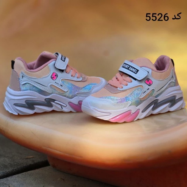 حراج  ویژه کفش اسپرت بچگانه مدل S ساحل شیک و خاص رنگ سفید صورتی با ارسال رایگان کد 5526
