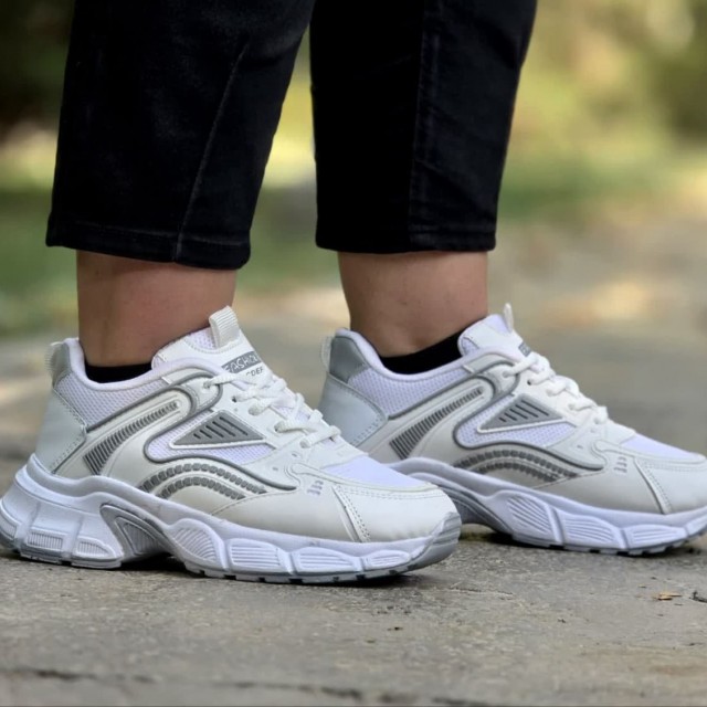 فروش  ویژه این هفته کفش کتونی اسپرت زنانه دخترانه مدل  ABCDE جدید و کاربردی رنگ سفید طوسی با ارسال رایگان