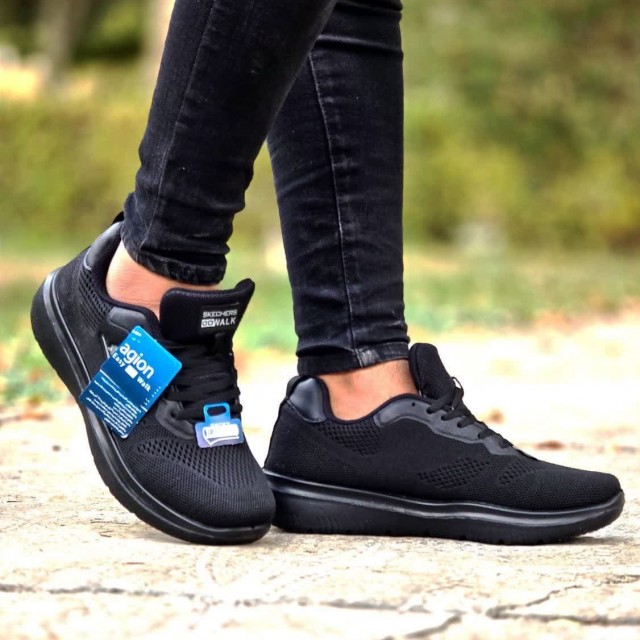 فروش عالی  کفش کتونی اسپرت مردانه  پسرانه مدل اسکیچرز  مناسب برای پیاده روی مشکی با ارسال رایگان